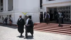 Une cour au Ghana - archives