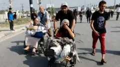 People receiving treatment at the Al-Shifa hospital have been fleeing south