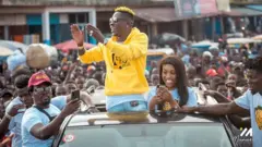 Shatta Wale: Bronya [Christmas] Ghana dancehall king Shatta 7 December election message