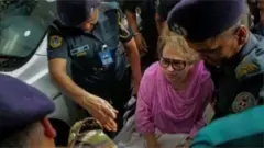 খালেদা জিয়ার অবস্থার কোন পরিবর্তন হয়নি