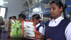 બાળકીઓ