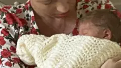 Кэрри Саймондс рожала в больнице при лондонском Университетском колледже