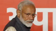 मोदी