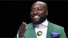 "Les artistes africains doivent collaborer et partager les savoirs"