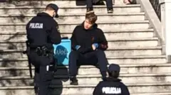 Police fining a delivery driver for removing his mask and eating a snack