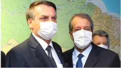 Jair Bolsonaro ao lado de Valdemar Costa Neto