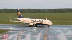 Boeing 737-800 авиакомпании Ryanair в аэропорту Вильнюса после принудительной посадки в Минске