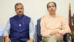 उद्धव ठाकरे आणि संभाजी ब्रिगेडचे नेते मनोज आखरे