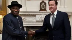 Goodluck Jonathan na David Cameron