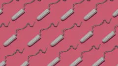 코로나19 백신 접종 이후 크고 작은 부작용이 생긴다. 하지만 생리 불순이 온다면, 그것도 백신 부작용일까?
