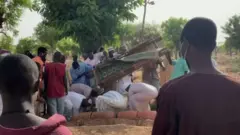 Dem dey bury pesin for Kano