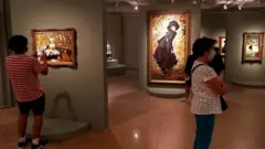 people in museum