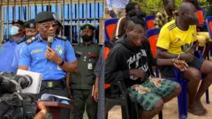 Aka akparala ndị otu nzuzo na-akpa ike n'Ifitte, Awka.