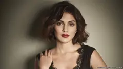 रिया चक्रवर्ती