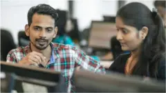 મૅસેજ વાઇરલ