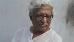 ২০১৪ সালে তিনি চিকিৎসা বিজ্ঞানের সেবায় নিজের পুরো শরীর দান করেছেন কামাল লোহানী