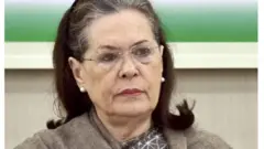 சோனியா.