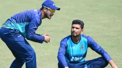 সাকিব আল হাসান ও মাহমুদুল্লাহ রিয়াদ