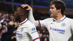 Fikayo Tomori na onye otu ya onye Chelsea