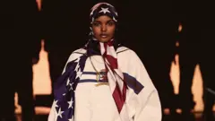 Halima Aden, icône de la mode