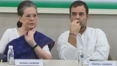 सोनिया गांधी और राहुल गांधी