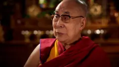 الدالاي لاما الرئيس الأمريكي دونلد ترامب وعبر عن وجهة نظره حول خروج بريطانيا من الاتحاد الأوروبي في مقابلة مع بي بي سي.
