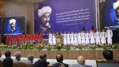 به گفته برگزار کنندگان ۳۰۰ مقاله از یازده کشور به همایش رسیده است