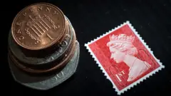 महाराणी एलिझाबेथ यांची प्रतिमा असलेल्या नाणी आणि नोटांचं काय होणार?