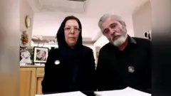 گلایه خانواده نیلوفر ابراهیم از بی‌سرانجامی پرونده سرنگونی هواپیمای اوکراین