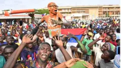 حامیان کودتای نظامیان در پایتخت