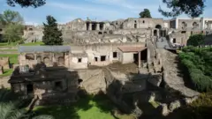 Помпеї