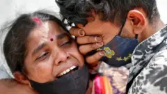 भारतमा अहिलेसम्म ४ लाख ४७ हजारभन्दा बढीको मृत्यु भएको औपचारिक तथ्याङ्क छ