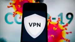 Foto of phone wey get VPN logo
