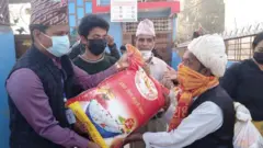 राहत वितरण