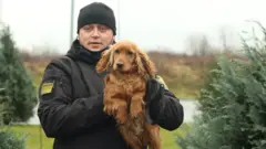 "Тварини хабарів не беруть". Як влаштоване життя собаки-прикордонника