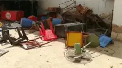 તોડફોડની તસવીર