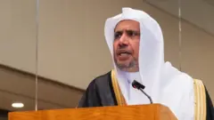 الشيخ محمد العيسى، عضو هيئة كبار العلماء والأمين العام لرابطة العالم الإسلامي