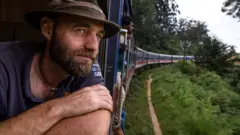Thor Pedersen en un tren
