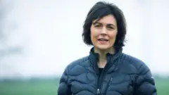 سارة