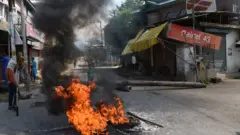 ৩৭০ ধারা বিলোপের বিরুদ্ধে শ্রীনগরের উপকন্ঠে বিক্ষোভ। ২০শে আগস্ট, ২০১৯