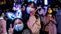 નવા વર્ષની ઉજવણી પણ કોરોના ગયો નથી