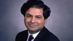 अशोक कुमार, युके, भारत, वैज्ञानिक, वंशभेद, वर्णभेद, शेरेबाजी, निवडणूक, लेबर पक्ष