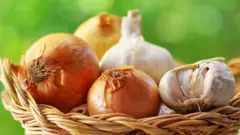 தமிழகத்தில் அதிகரிக்கும் வெங்காய விலை: என்ன காரணம்?
