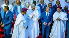 Aarẹ Buhari atawọn minisita