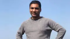 ડૉ. ભારુડ 2013ની બેચના આઈએએસ ઑફિસર છે