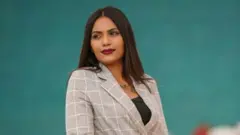 سارة آدم