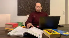 Ilona Taimela mala addaa ittiin barattoota Finlaand mooraa baqattootaa Siiriyaa keessatti ugguraman barssiistu boccee jirti