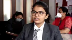 स्कूली छात्रा