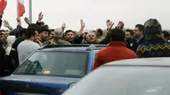 اعتراضاتی بدون رهبر و پرخشونت به کجا می‌رود؟