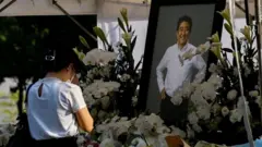 Şinzo Abe'nin cenazesi hafta başında Japonya'nın başkenti Tokyo'da düzenlendi